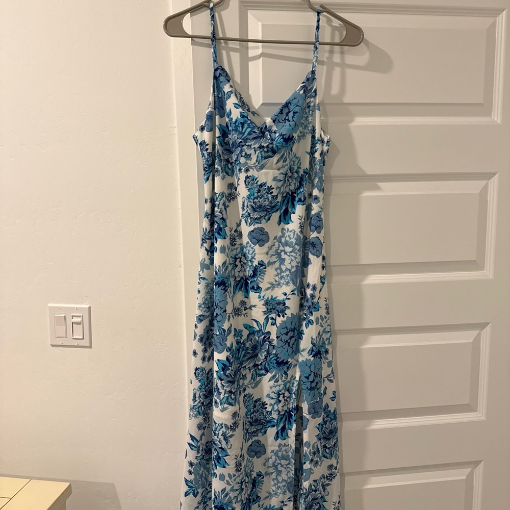 Floral Blue and White Maxi Dress yelena dress